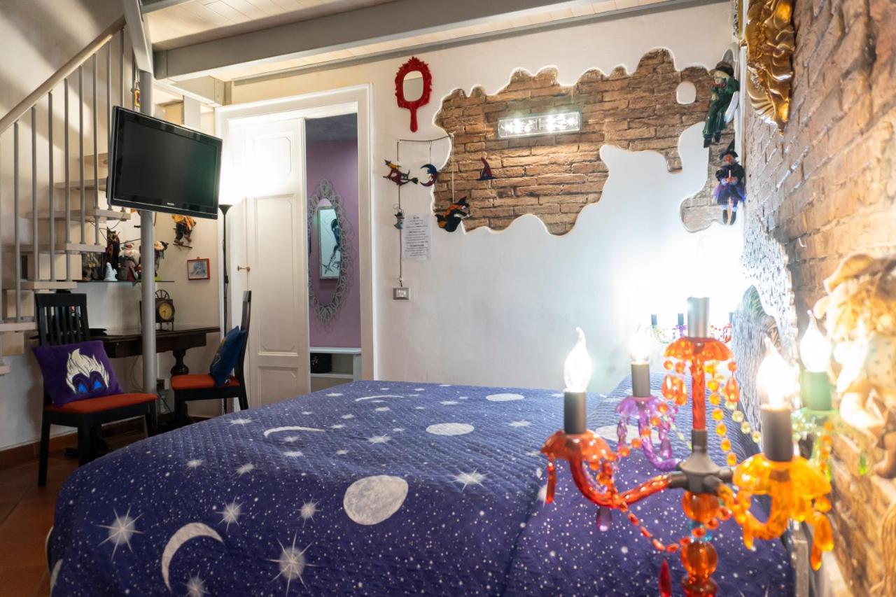 ליבורנו Le Streghe Rooms E Art,Centralissimo Con Garage Su Richiesta מראה חיצוני תמונה